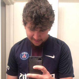 Meet your Posher, Diego